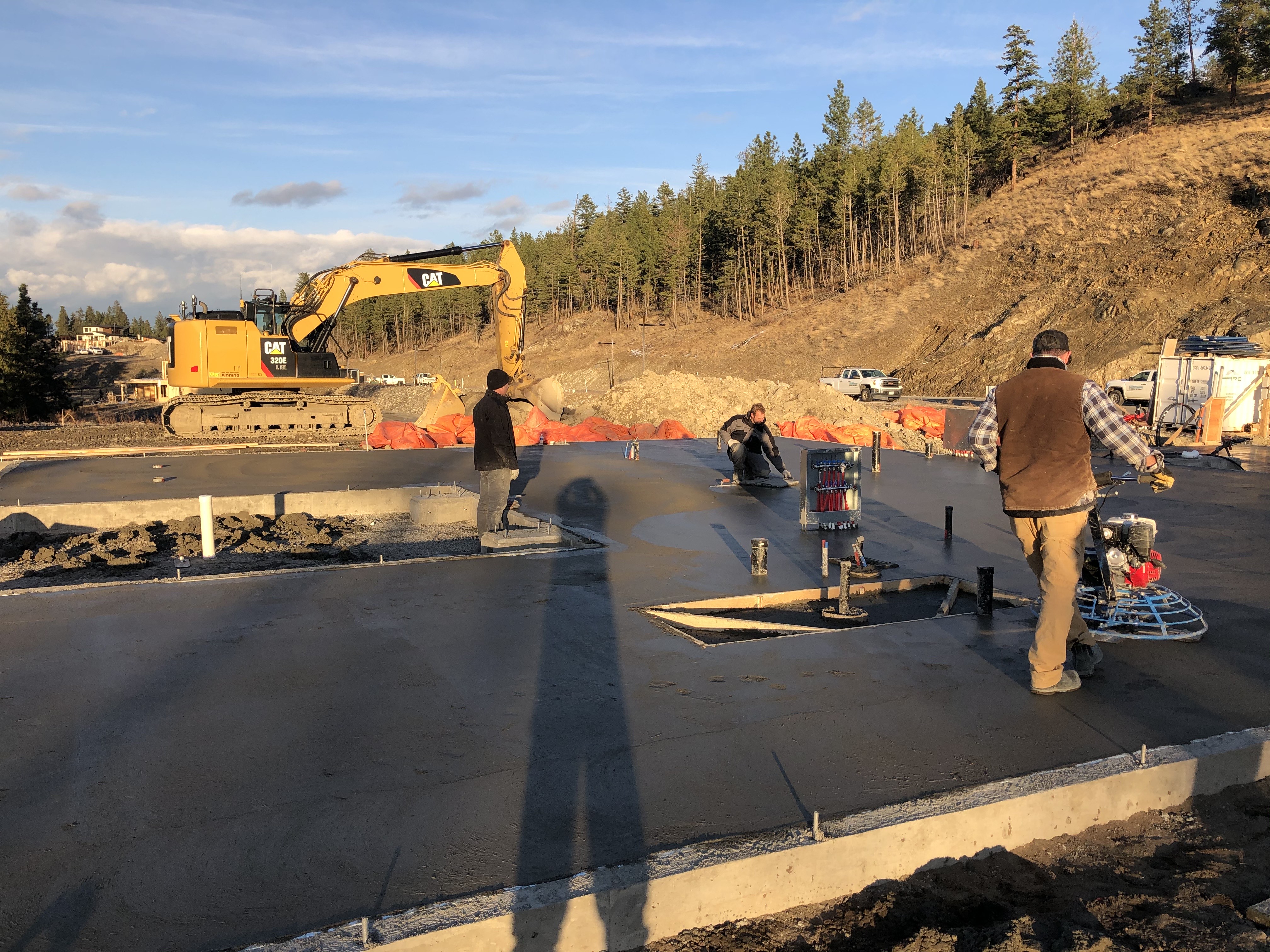 Finishing concrete slab